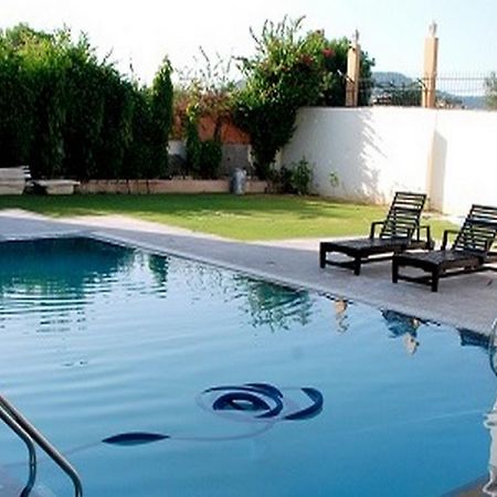 La Premier Spa And Resort Amer 外观 照片