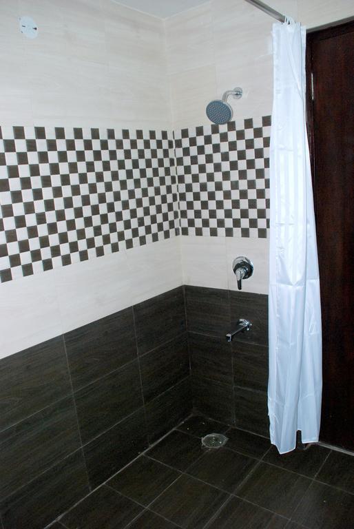 La Premier Spa And Resort Amer 外观 照片