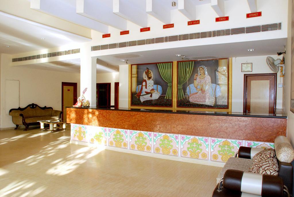 La Premier Spa And Resort Amer 外观 照片